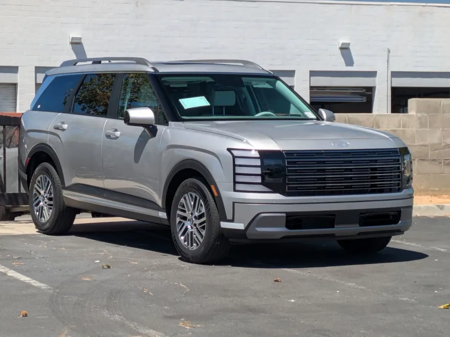2026 Hyundai Palisade SEL photo 1