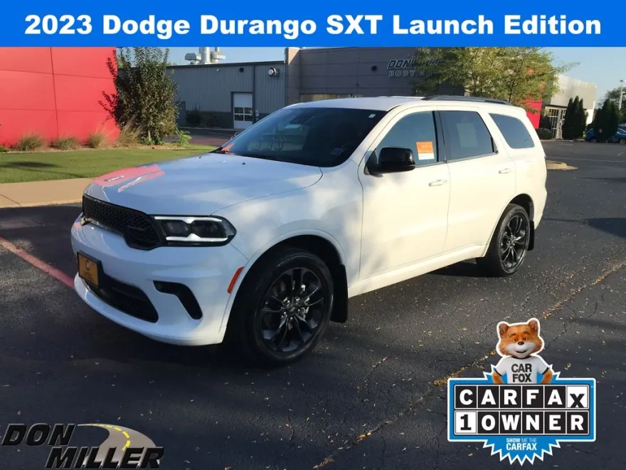 2023 Dodge Durango SXT photo 1
