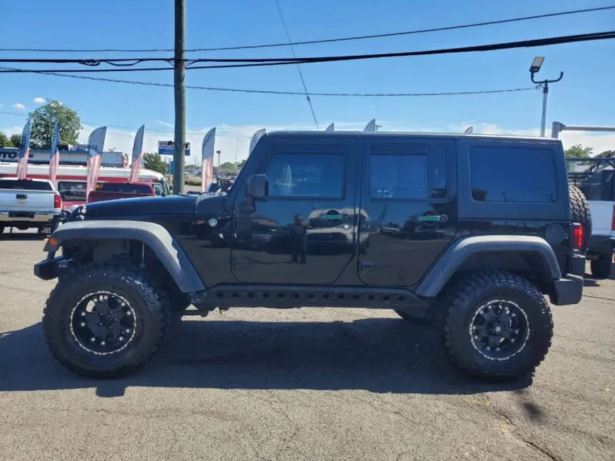 2011 Jeep Wrangler Unlimited Sport photo 1