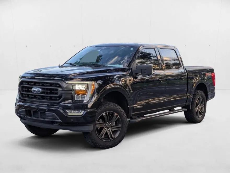 2021 Ford F-150 XLT photo 1