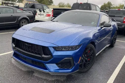 2024 Ford Mustang GT Premium photo 3