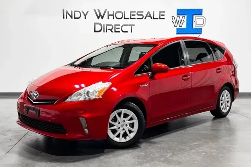 2012 Toyota Prius V Five photo 1