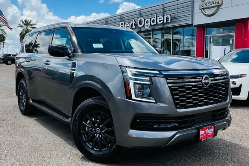 2026 Nissan Armada SV photo 1