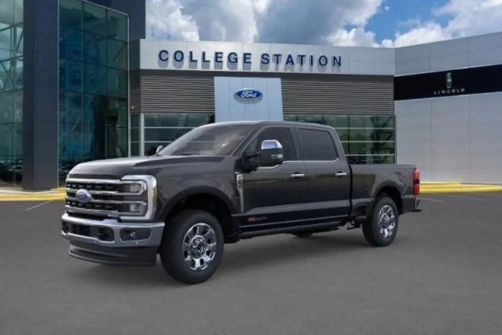 2025 Ford F-250 photo 1