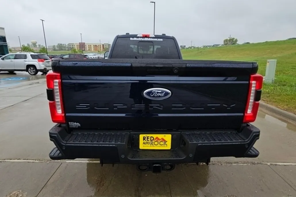 2025 Ford F-350 XL photo 1