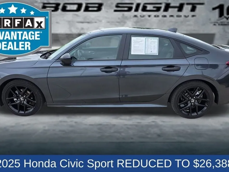 2025 Honda Civic Sport photo 2