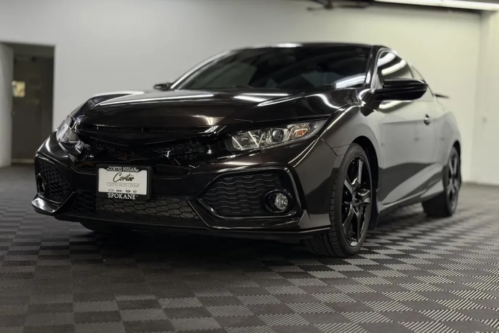 2017 Honda Civic Si photo 1