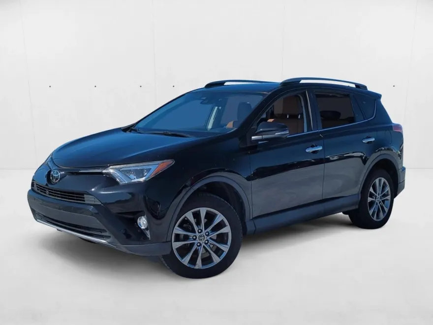 2017 Toyota RAV4 Limited photo 1