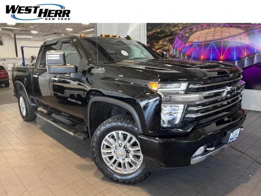 2022 Chevrolet Silverado 2500HD High Country photo 1