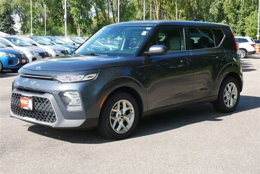 2021 Kia Soul S photo 1