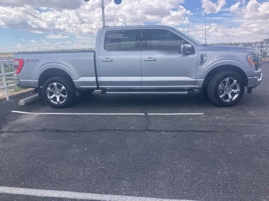2023 Ford F-150 XLT photo 1