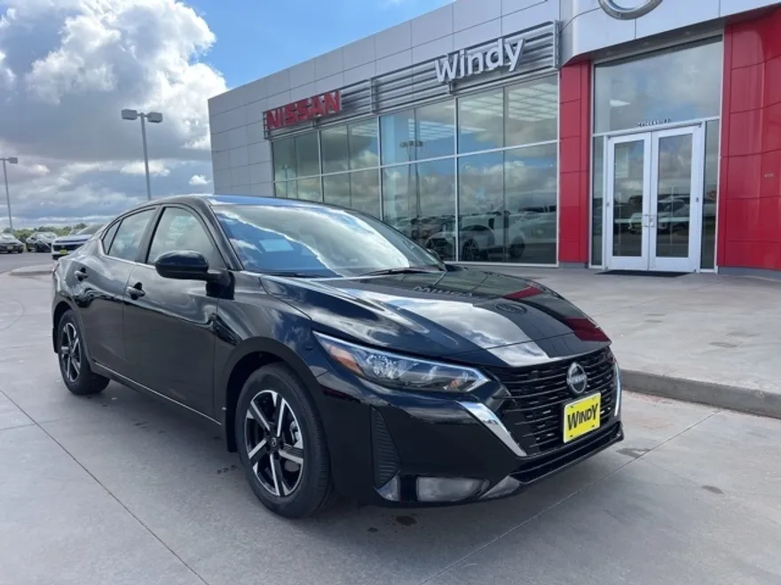 2025 Nissan Sentra SV photo 1