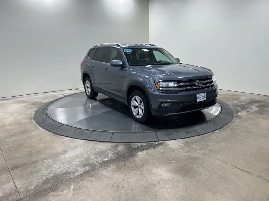 2019 Volkswagen Atlas SE photo 1