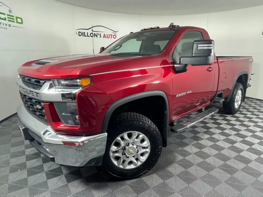 2022 Chevrolet Silverado 3500HD LT photo 1