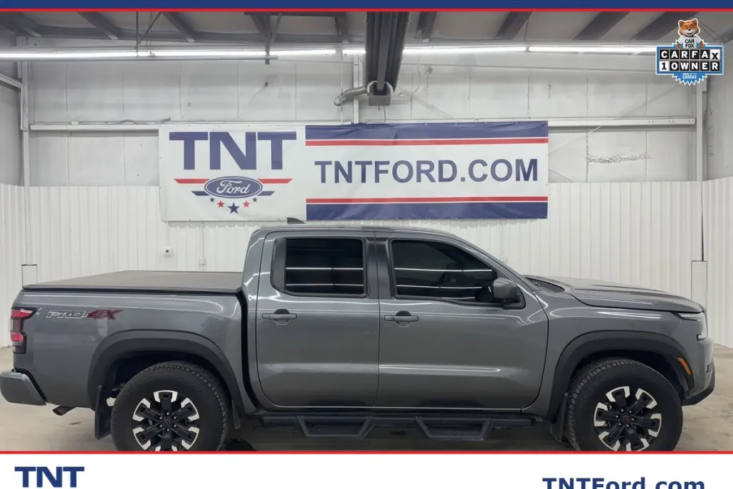 2023 Nissan Frontier PRO-4X photo 1