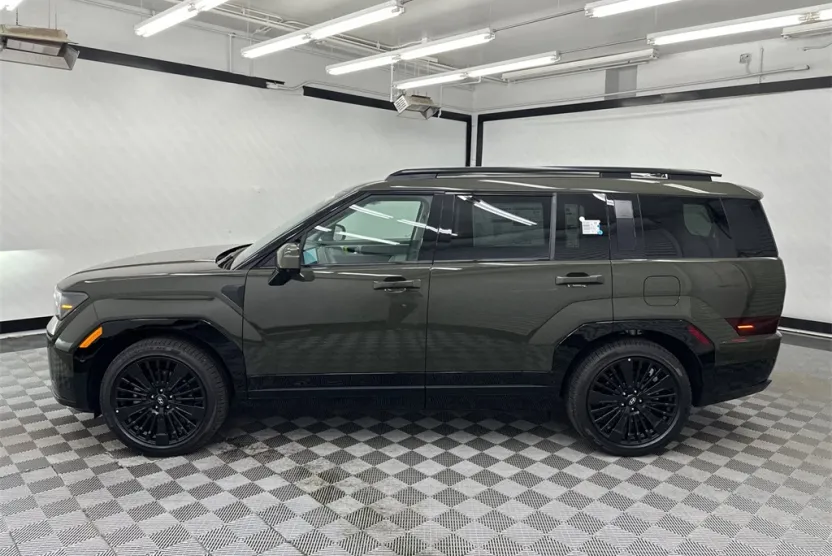 2025 Hyundai Santa Fe Calligraphy photo 1