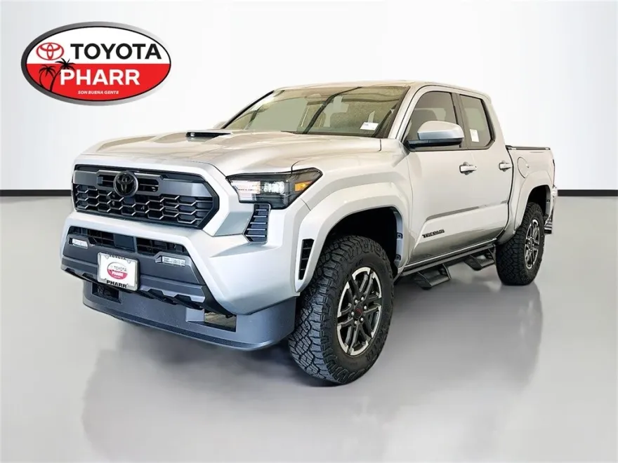 2025 Toyota Tacoma TRD Sport photo 1