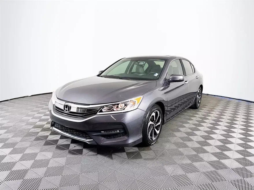 2016 Honda Accord EX-L photo 1