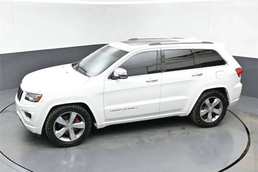 2014 Jeep Grand Cherokee Overland photo 1
