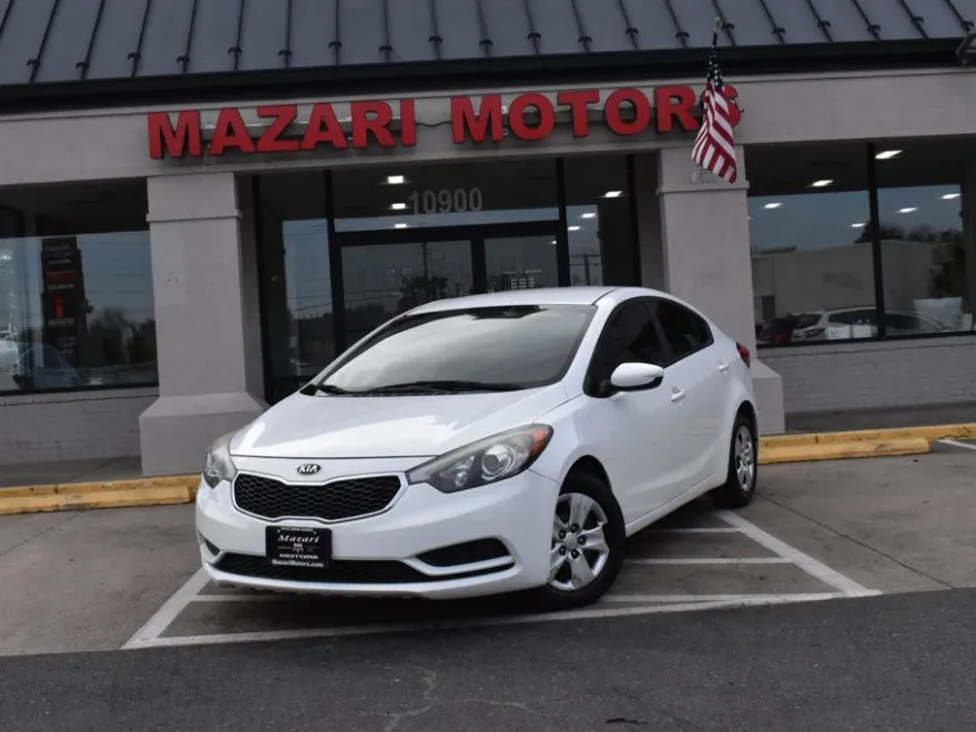 2016 Kia Forte LX photo 1