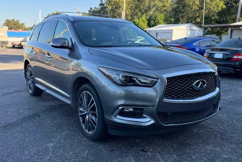 2020 Infiniti QX60 photo 1