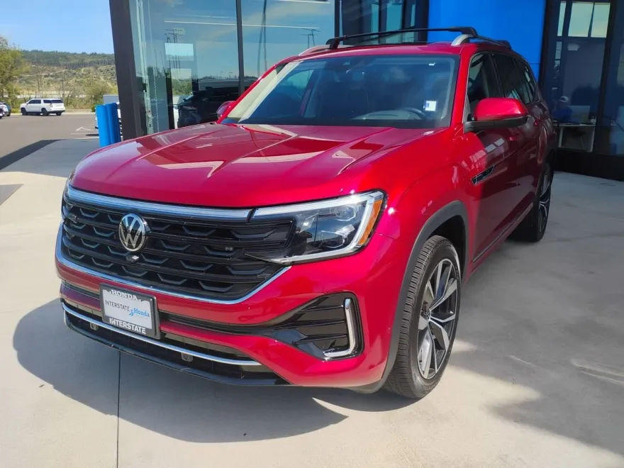 2024 Volkswagen Atlas SEL Premium R-Line photo 1