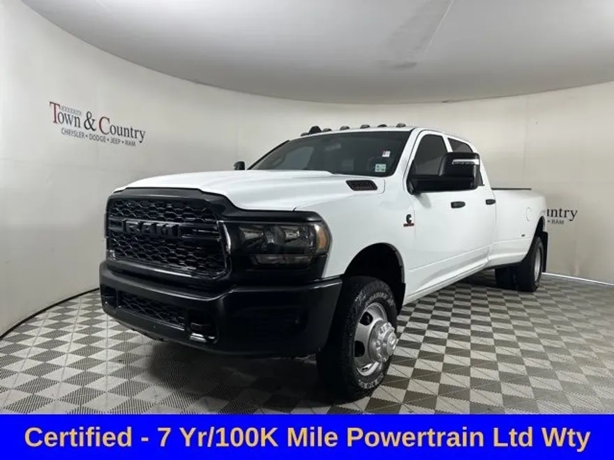 2024 Ram 3500 Tradesman photo 1