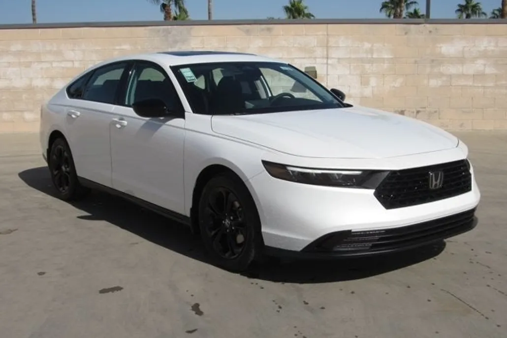 2025 Honda Accord SE photo 1