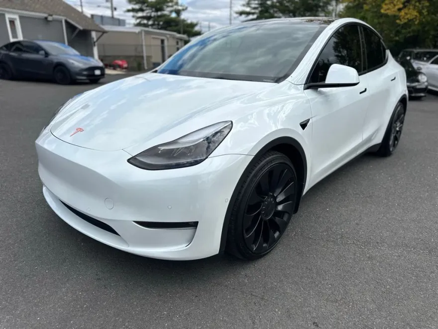 2022 Tesla Model Y Performance photo 1