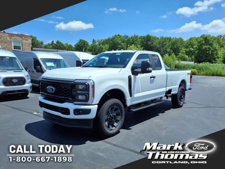 2025 Ford F-250 XL photo 1