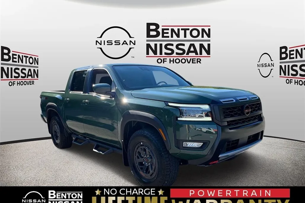 2025 Nissan Frontier PRO-4X photo 1