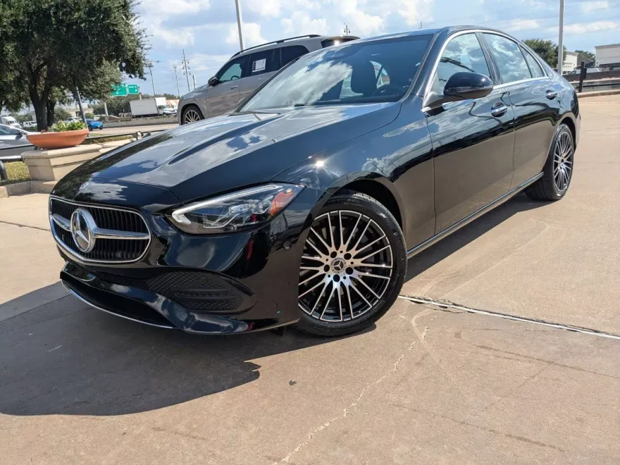 2025 Mercedes Benz C 300 photo 1