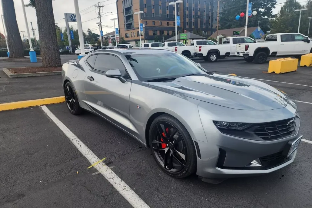 2023 Chevrolet Camaro 2LT photo 1