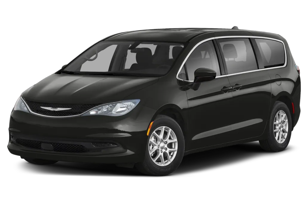 2022 Chrysler Voyager LX photo 1