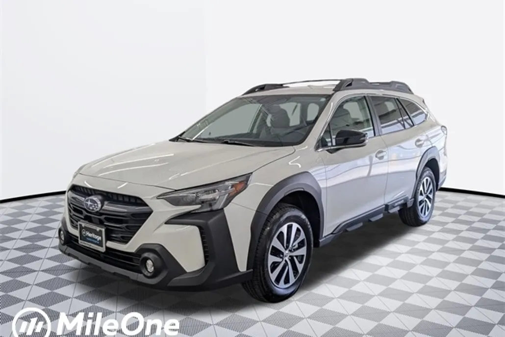 2025 Subaru Outback Premium photo 1