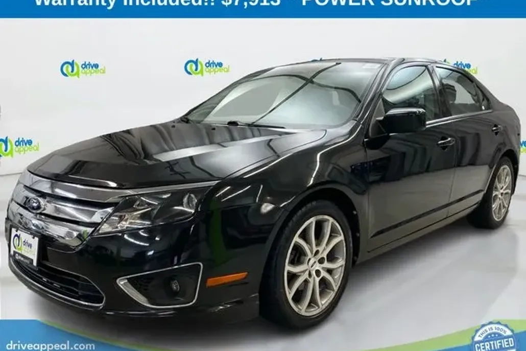 2012 Ford Fusion SE photo 1
