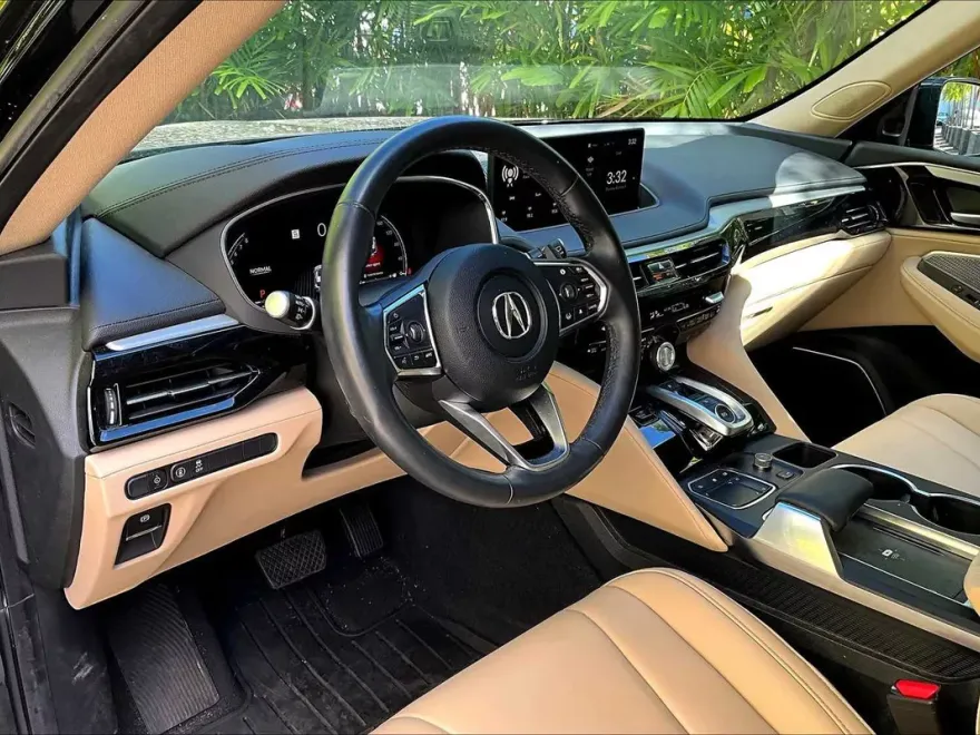 2024 Acura MDX SH-AWD photo 1