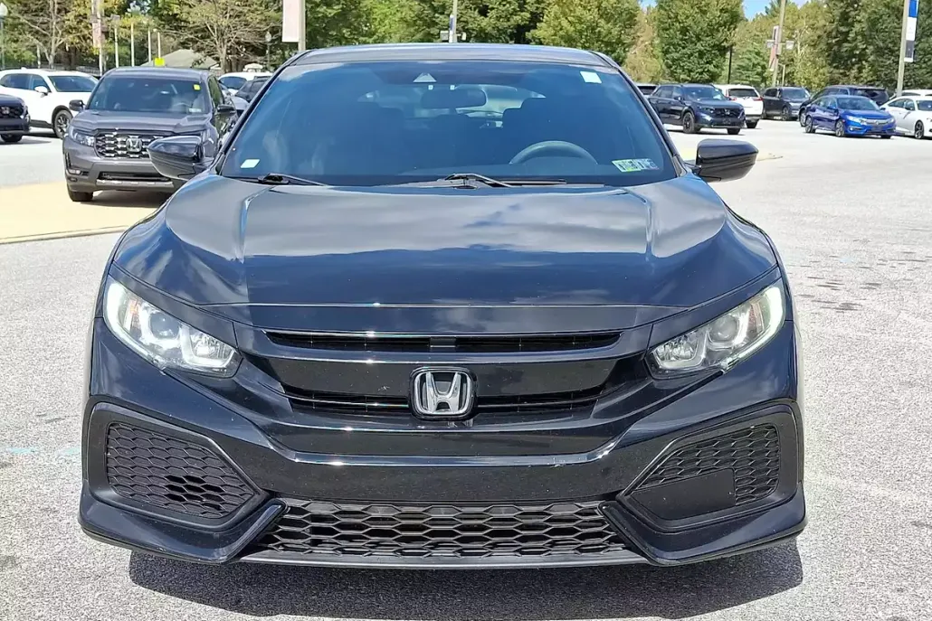 2019 Honda Civic LX photo 1