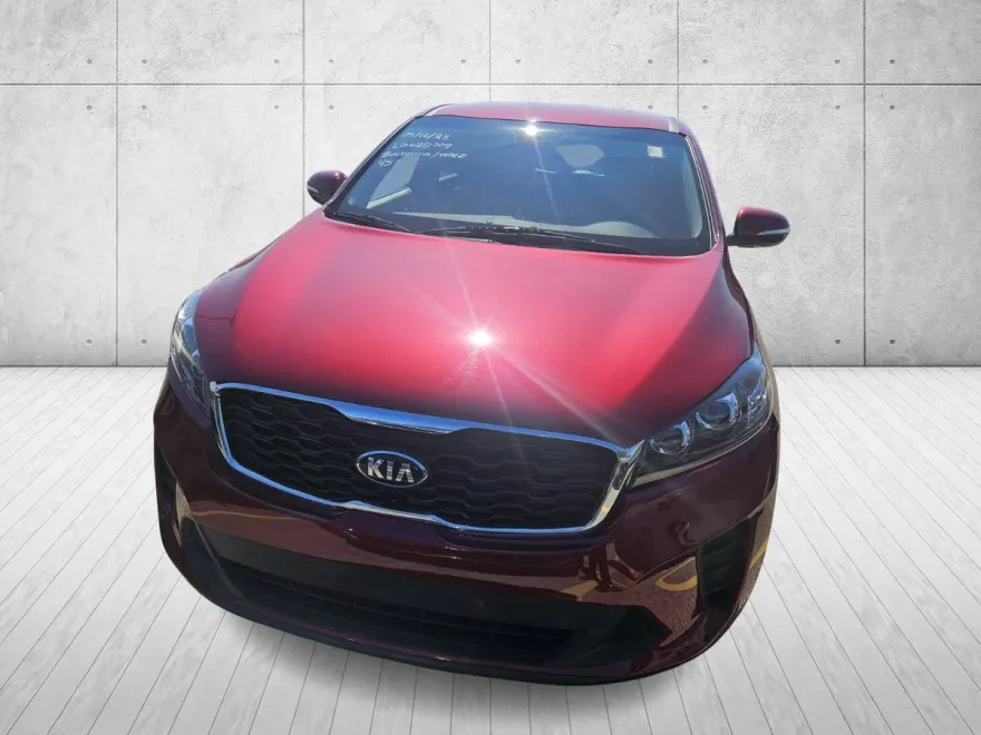 2020 Kia Sorento LX photo 1