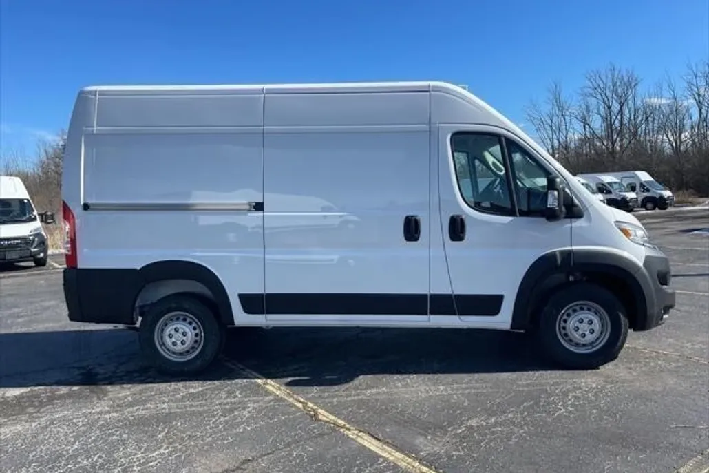 2024 Ram ProMaster 1500 photo 1