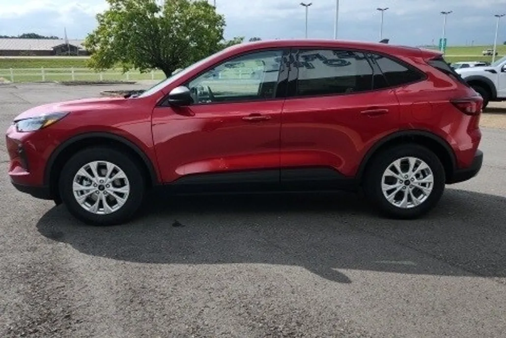 2025 Ford Escape Active photo 1