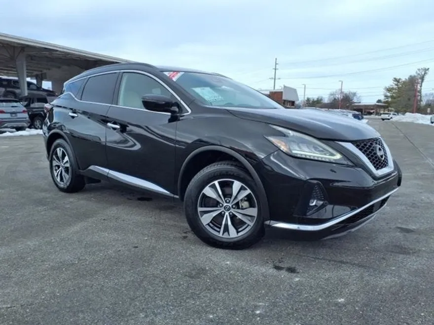 2023 Nissan Murano SV photo 1