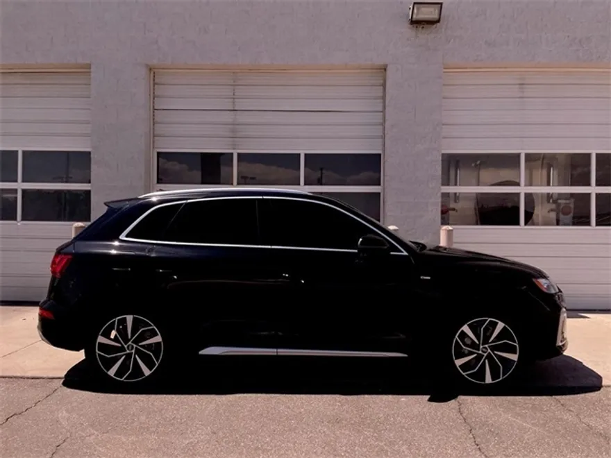 2022 Audi Q5 45 S line Premium photo 1