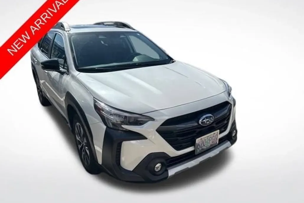 2023 Subaru Outback Limited photo 1