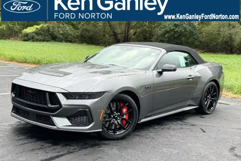 2025 Ford Mustang GT Premium Convertible photo 1