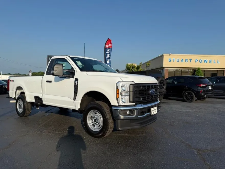 2025 Ford F-250 XL photo 1