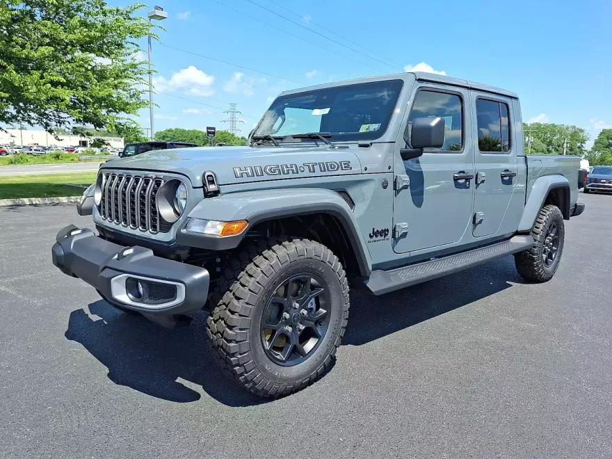 2025 Jeep Gladiator Sport photo 1