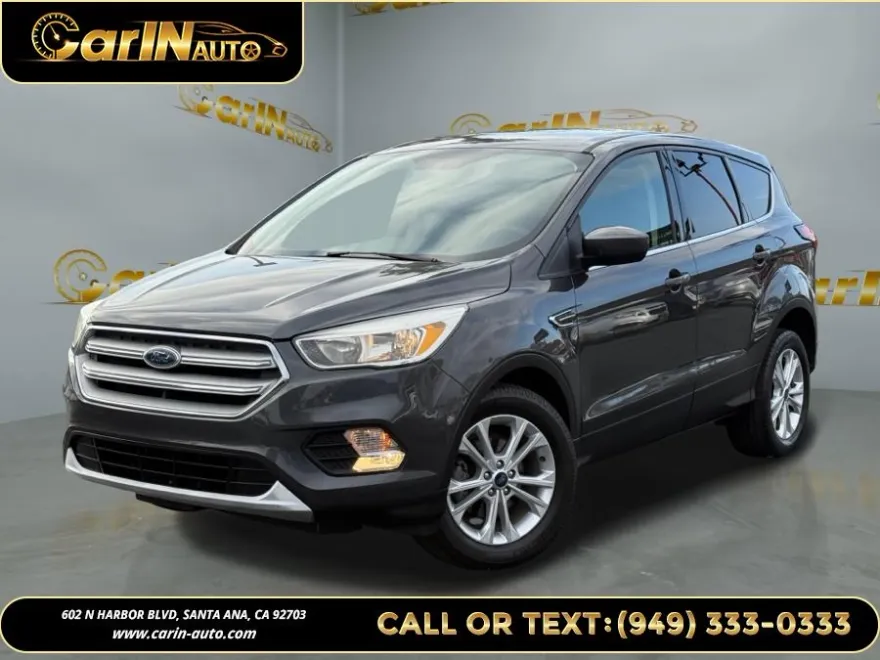 2019 Ford Escape SE photo 1