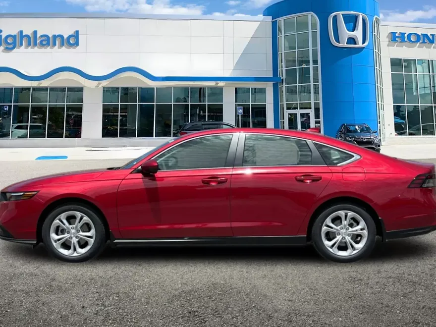 2025 Honda Accord 1.5T LX photo 1
