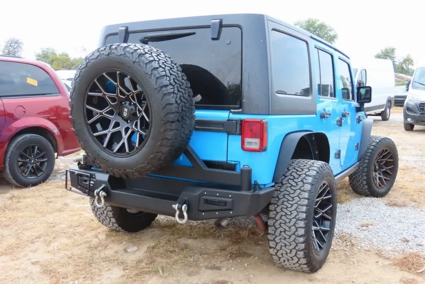 2017 Jeep Wrangler Unlimited Rubicon photo 1